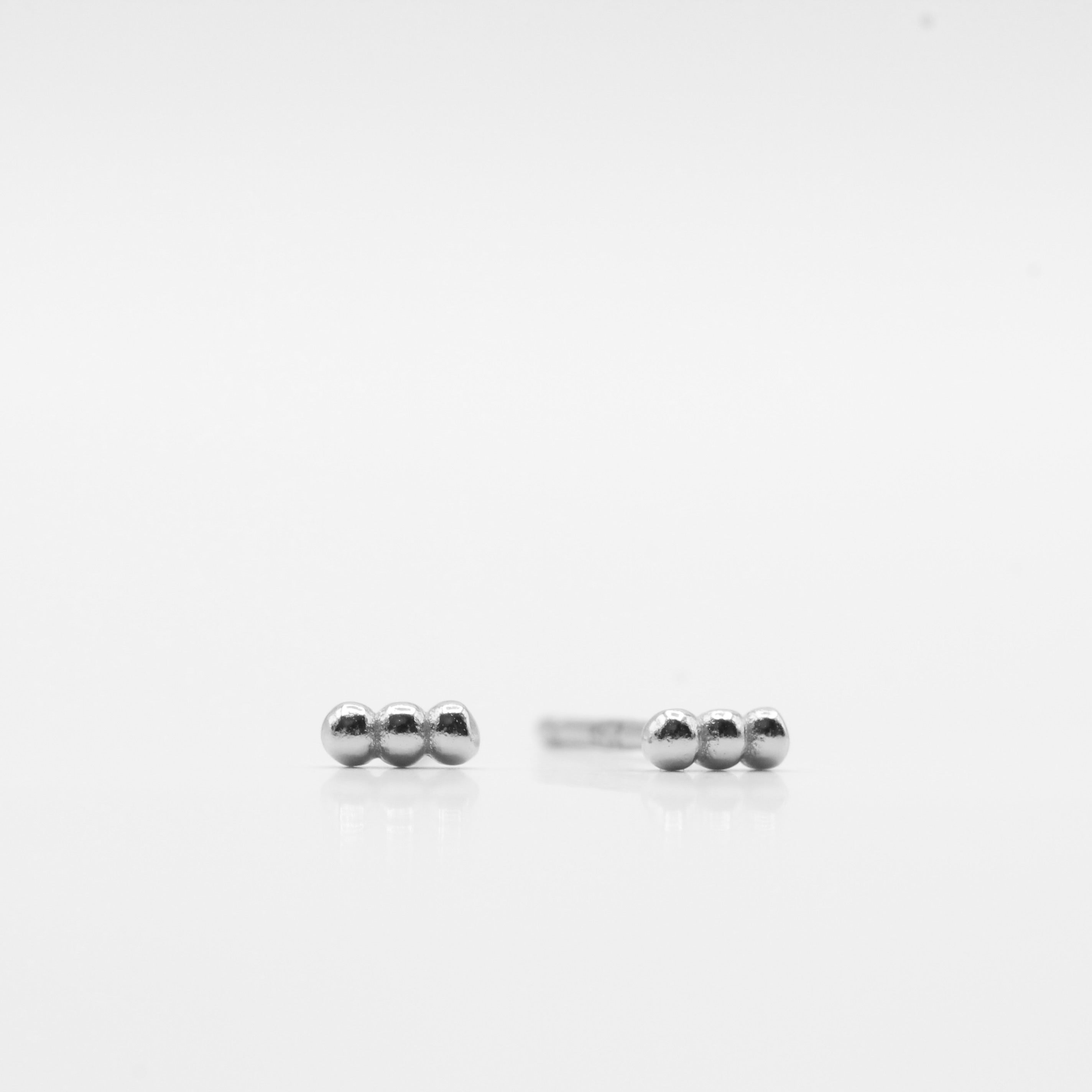 Spheres Bar Studs - MAKAIO