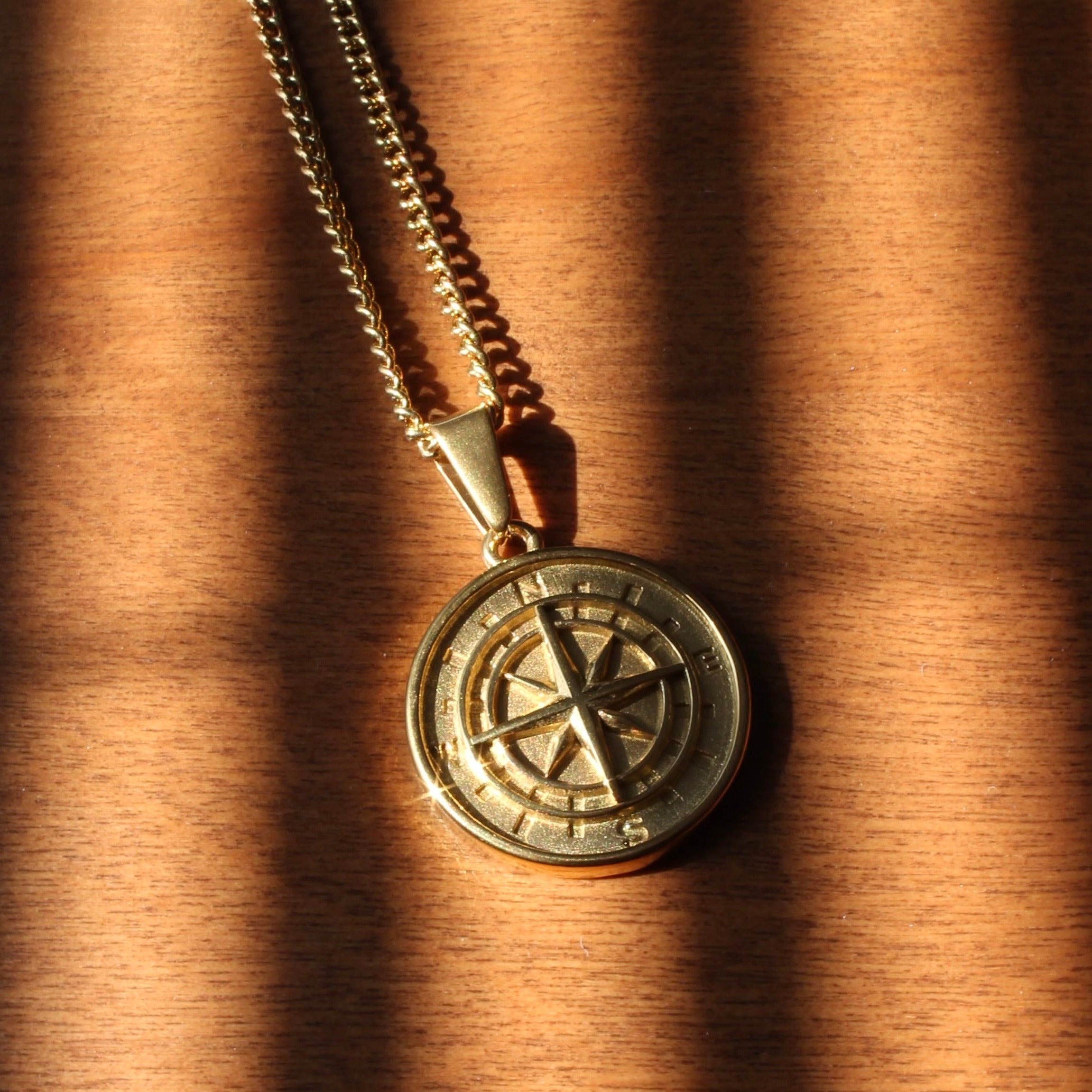 Compass Necklace (Gold) - MAKAIO