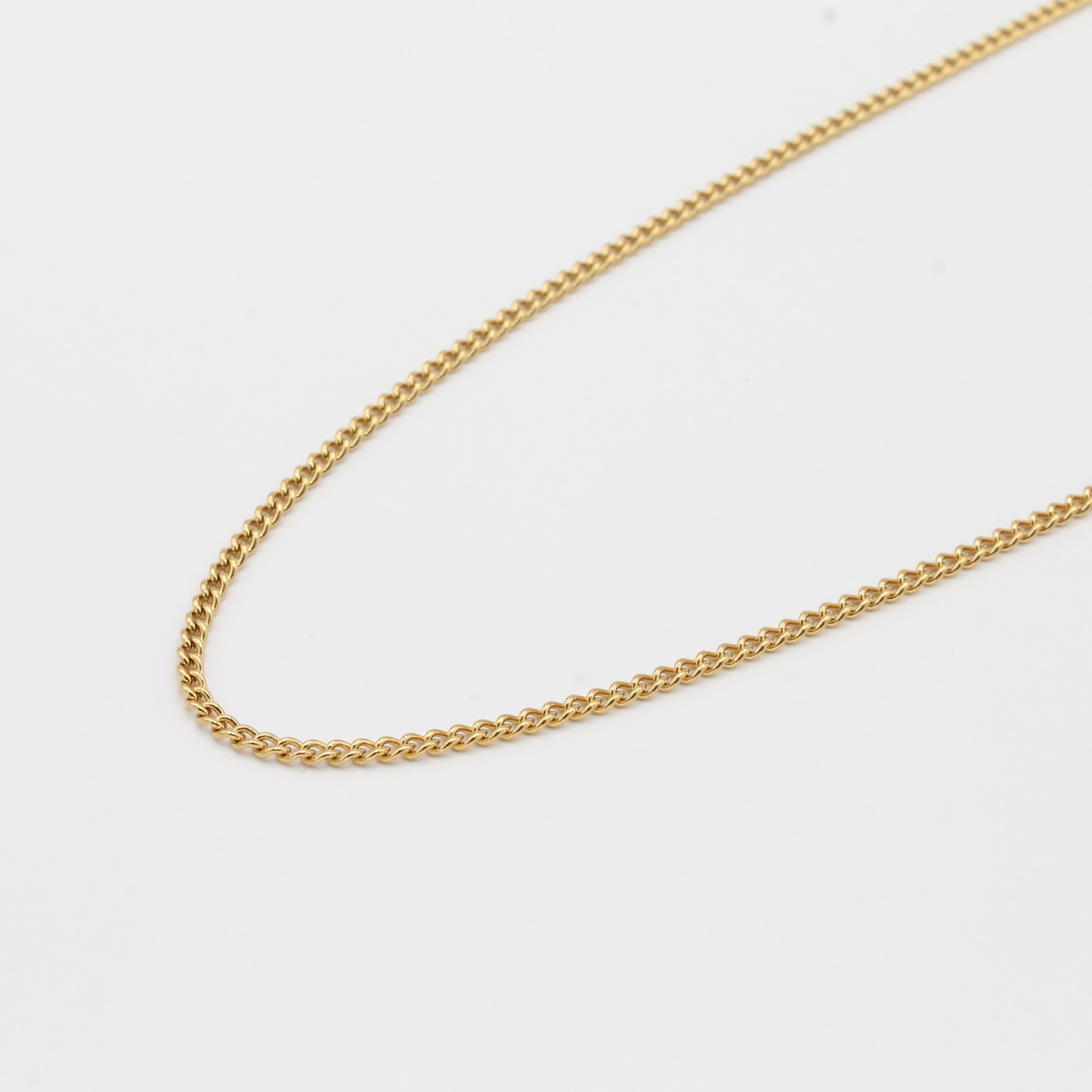 Curb Chain (Gold) - MAKAIO